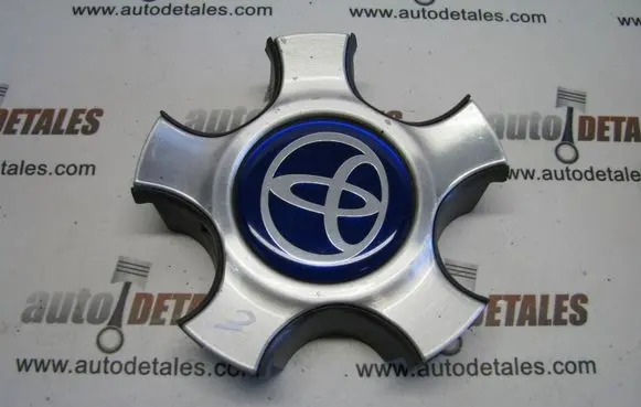 Toyota Avensis Verso Original wheel cap