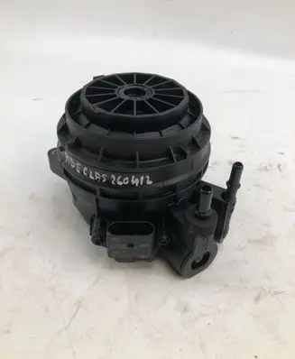 Mercedes-Benz E W214 Fuel filter A0029907911
