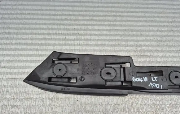 Honda CR-V Engine bonnet/hood lock trim molding 71123SWA