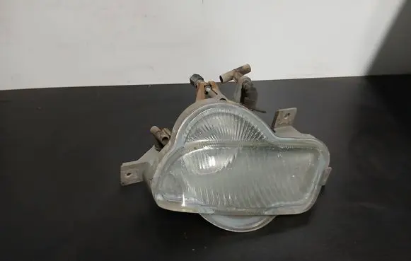 Volvo V70 Front fog light 8620228