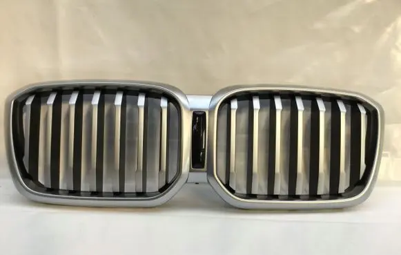 BMW X3 G01 Front bumper upper radiator grill 10627111DAMTAS