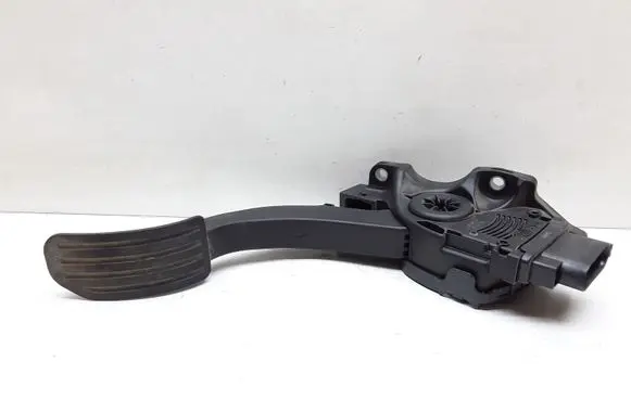 Volvo V70 Accelerator throttle pedal 6G929F836AD 6PV00922000