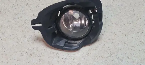 Renault Scenic II - Grand scenic II Front fog light 82000074008 E21714 A079773