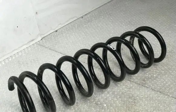 BMW 5 E60 E61 Rear coil spring