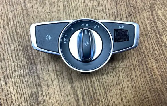 Mercedes-Benz C W205 Light switch A2059051810