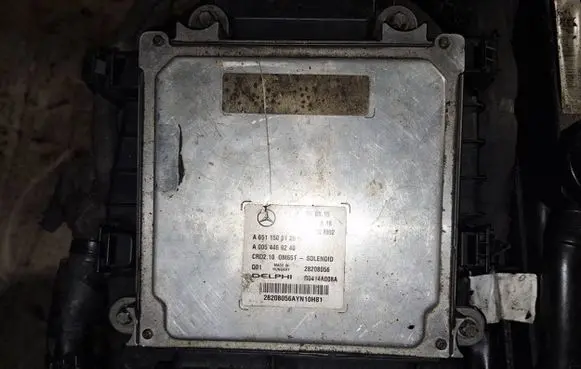 Mercedes-Benz E W212 Engine control unit/module a6511500126 a0054469240