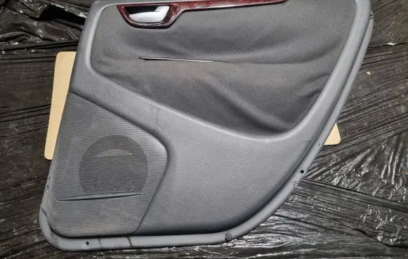 Volvo V70 Sliding door card 39981300
