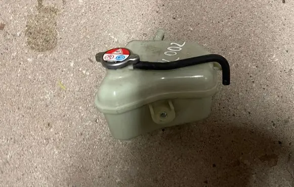 Honda CR-V Coolant expansion tank/reservoir PPAGF35