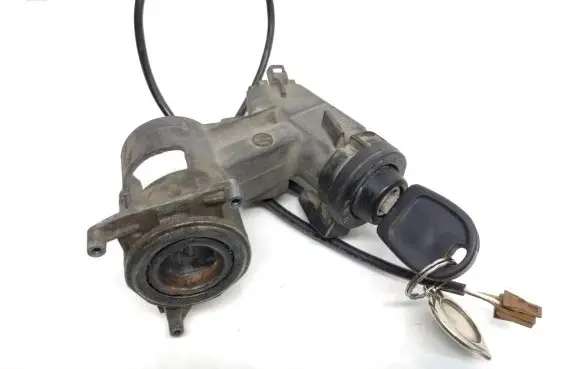 Volkswagen Transporter - Caravelle T4 Ignition lock 701905851 1H0953254E