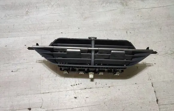 Peugeot 2008 II Dash center air vent grill 9823457080 9823457180