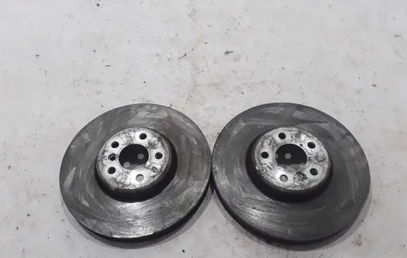BMW 4 G22 G23 G24 G26 Front brake disc 8858705