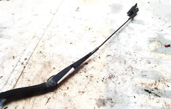Ford Mondeo MK IV Front wiper blade arm 7s7117526ce