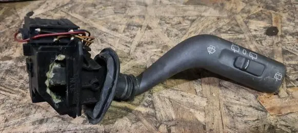 Volvo S40, V40 Wiper control stalk