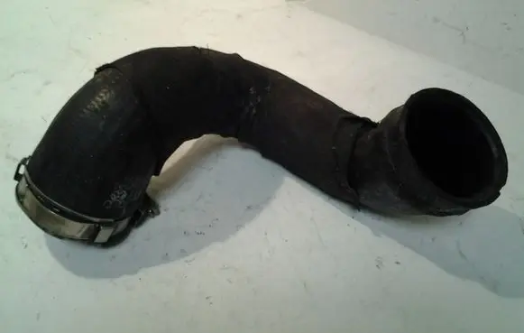 Audi A6 S6 C6 4F Intercooler hose/pipe 4F0145737G