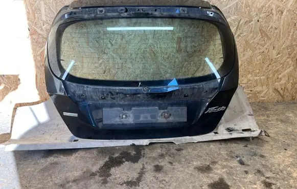 Ford Fiesta Tailgate/trunk/boot lid