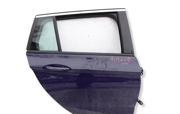 Opel Astra K Rear door YLIFY