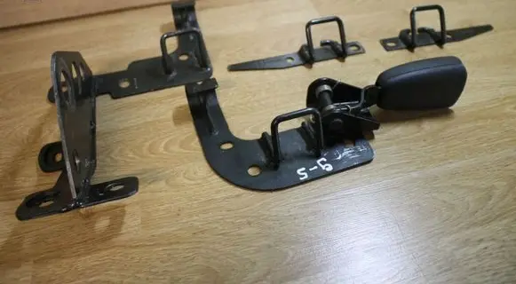 Saab 9-5 ISOFIX Bracket ---