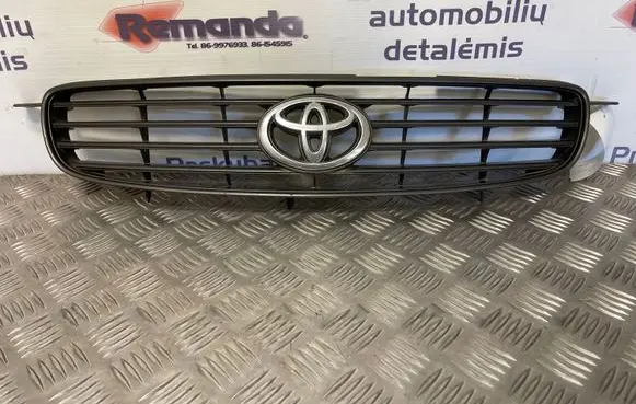Toyota Corolla E110 Front bumper upper radiator grill 531111A430