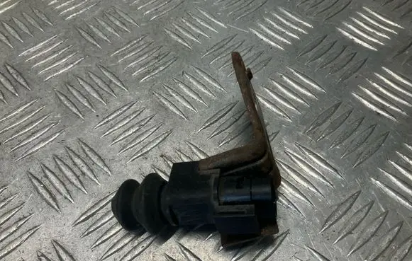 Nissan Juke I F15 Bonnet alarm switch sensor 