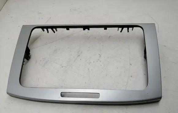 Volkswagen PASSAT CC Radio/GPS head unit trim 3C0858069 3C0858069AE