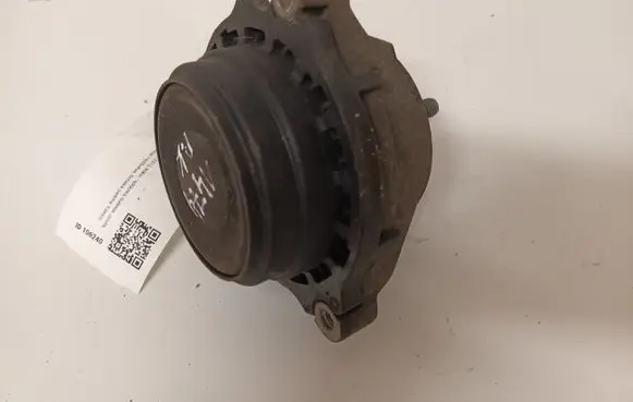 BMW 1 F20 F21 Engine mount bracket 6787657 240712 678765703