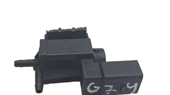 Audi Q7 4M Turbo solenoid valve 037906283C