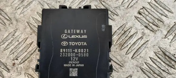 Toyota Yaris XP210 Central body control module 89111-k0021