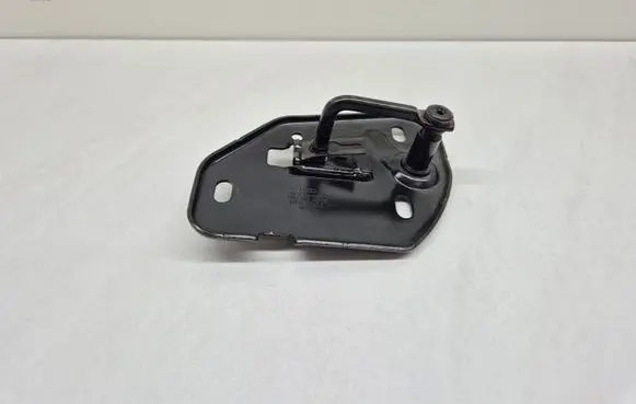 Audi Q8 e-tron Engine bonnet/hood lock/latch loop/hook 4M8823185D