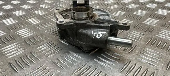 Mercedes-Benz E C207 W207 Vacuum pump A6422300065