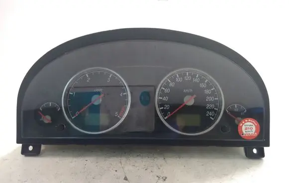 Ford Mondeo Mk III Speedometer (instrument cluster) 1S7F10841