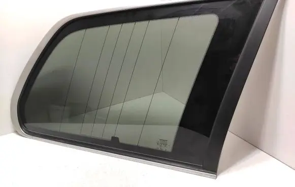 Volvo XC90 Rear side window 30779373 30695527 30779375