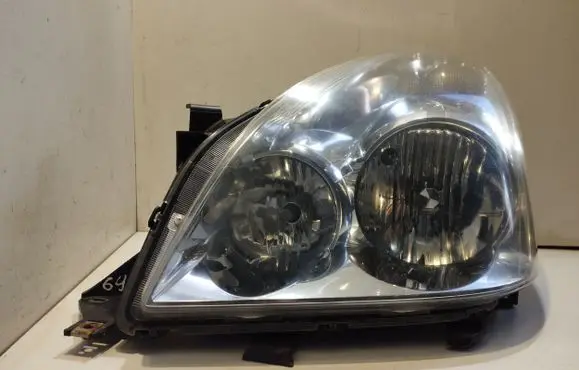 Toyota Corolla Verso AR10 Headlight/headlamp