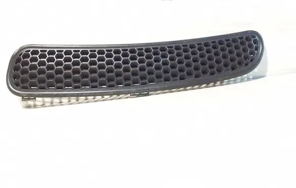 Mini One - Cooper R50 - 53 Wiper trim 7122505