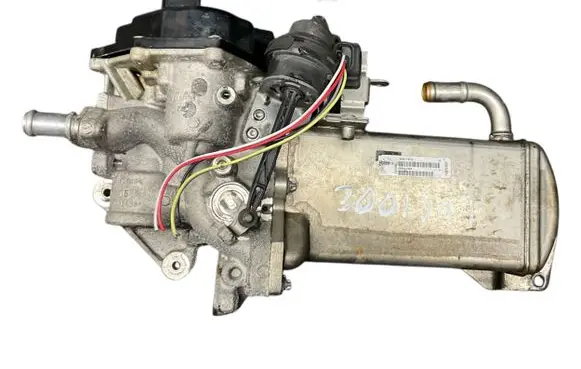Audi A4 S4 B8 8K EGR valve cooler MM114C4 V29041282
