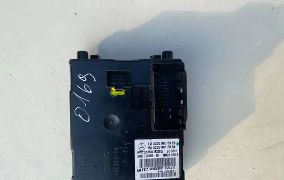 Mercedes-Benz C W205 Other control units/modules A2059006923 A2059012004 5HB01089540