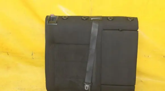 Rear seat