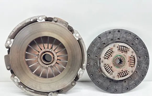 Iveco Daily 6th gen Clutch set kit 306403