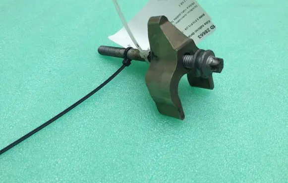 BMW 5 F10 F11 Fuel Injector clamp holder