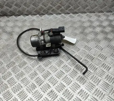 BMW X5 F15 Vacuum pump 6860881 00928635
