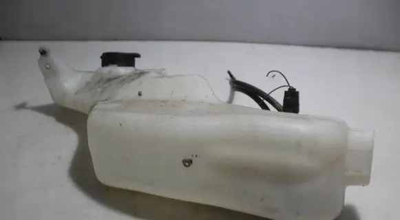Dacia Dokker Windshield washer fluid reservoir/tank