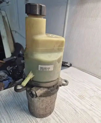 Volvo C30 Power steering pump 9N513K514AA 31302196AC 31302196A0