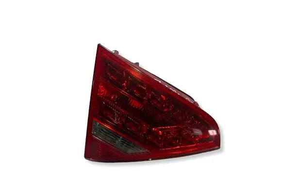 Audi A5 8T 8F Tailgate rear/tail lights 8T0945093A AU484