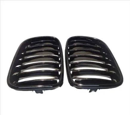Front bumper upper radiator grill