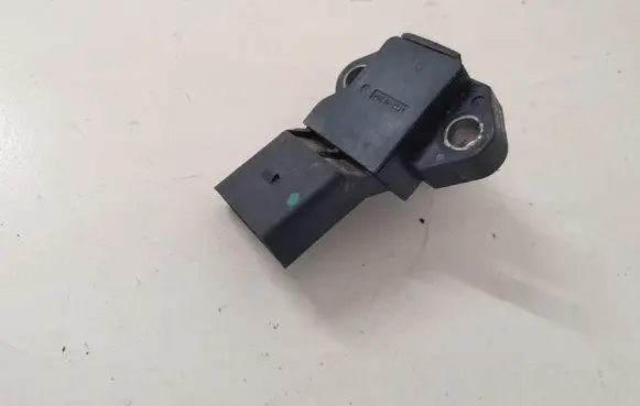 Audi Q2 - Air pressure sensor 04C906051