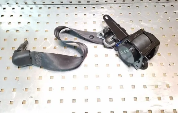 Opel Antara Front seatbelt 96474670