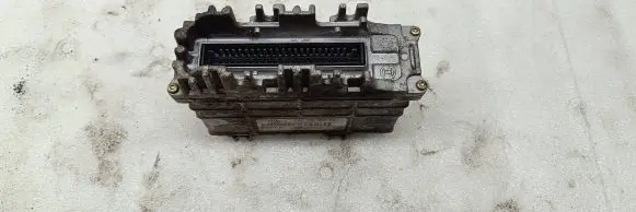 Volkswagen Polo III 6N 6N2 6NF Other control units/modules 030906027AD 26SA0000 0261204795