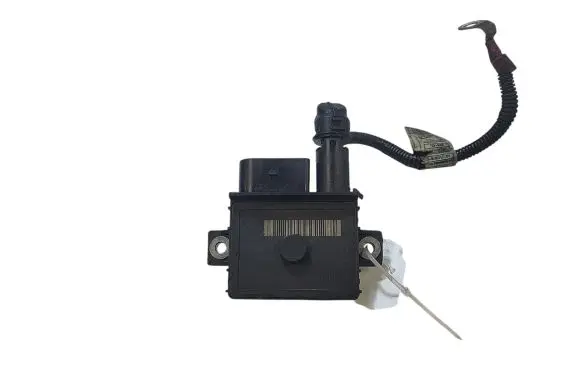 BMW 1 E81 E87 Glow plug pre-heat relay 779800007 0522120102