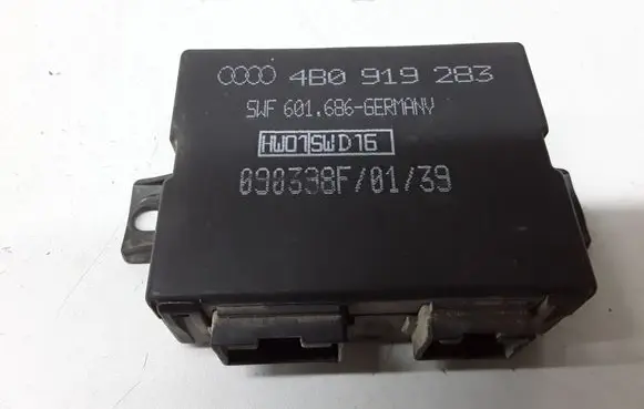 Audi A8 S8 D2 4D Parking PDC control unit/module 4B0919283