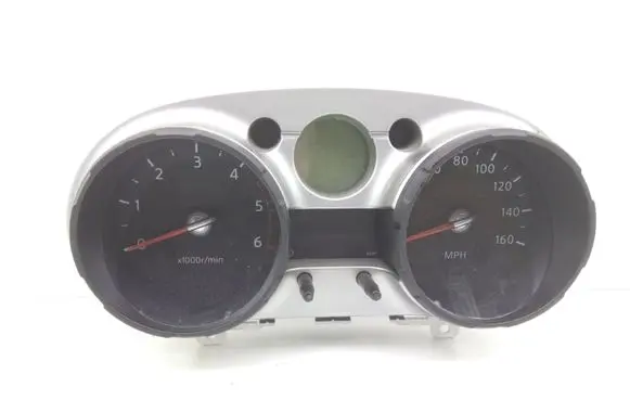 Nissan Qashqai Speedometer (instrument cluster) JD560 7400695