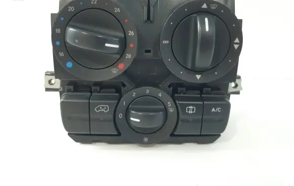 Mercedes-Benz Vito Viano W639 Climate control unit A6399060000 5HB00851216 A6399060000KZ